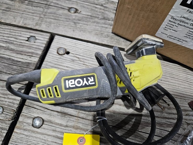 #6247-•-ryobi-zrds1200-detail-sander-image-6