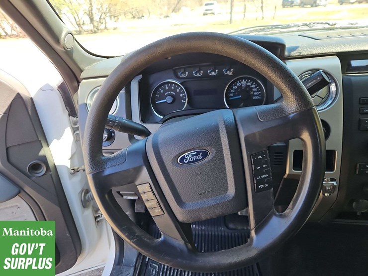 2014-ford-f150-image-30