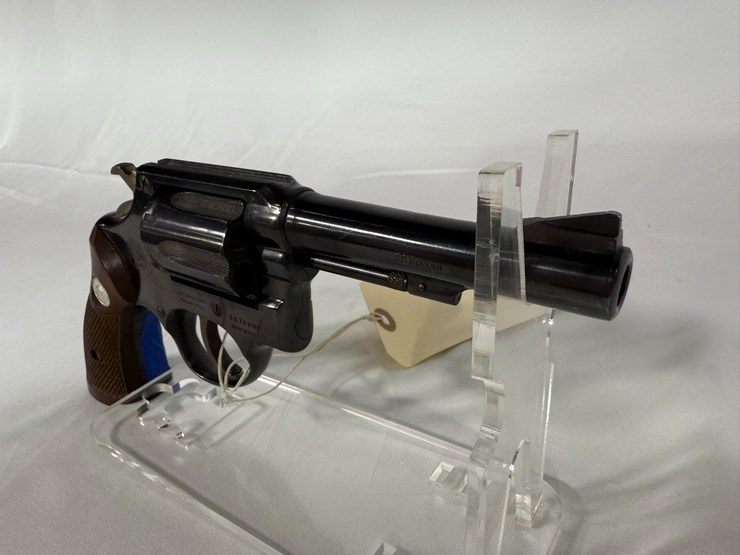 #68-•-taurus-38-special-revolver-1013008-image-37