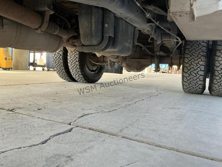 2016-ford-f350-image-27