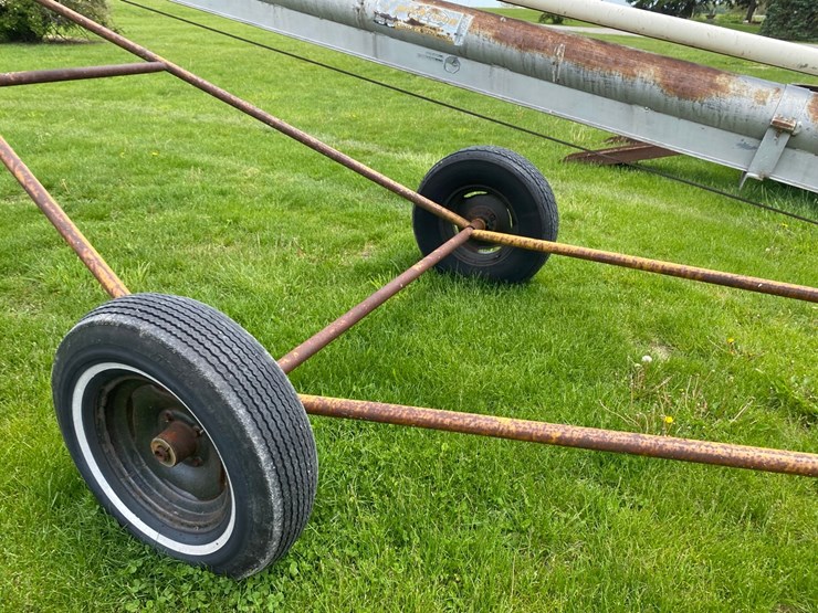 hutchison-6”x40’-transport-auger-with-hopper,-540-pto-image-9