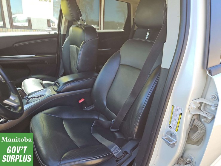 2012-dodge-journey-image-20