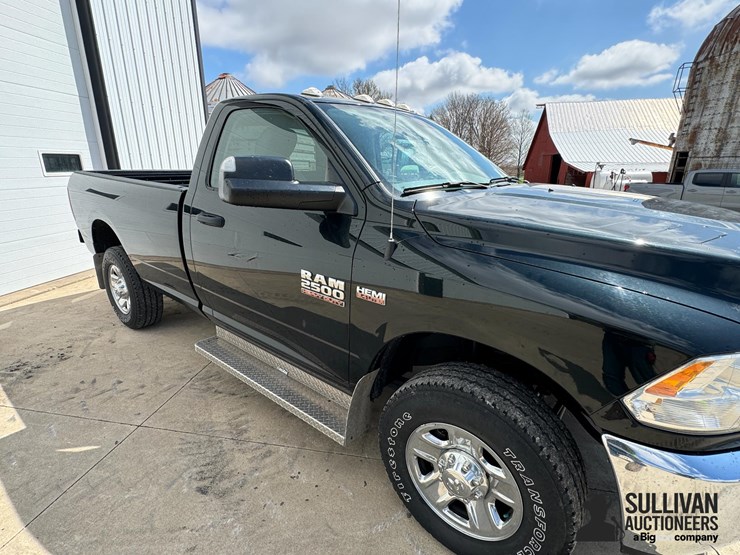 2016-ram-2500-hd-image-15