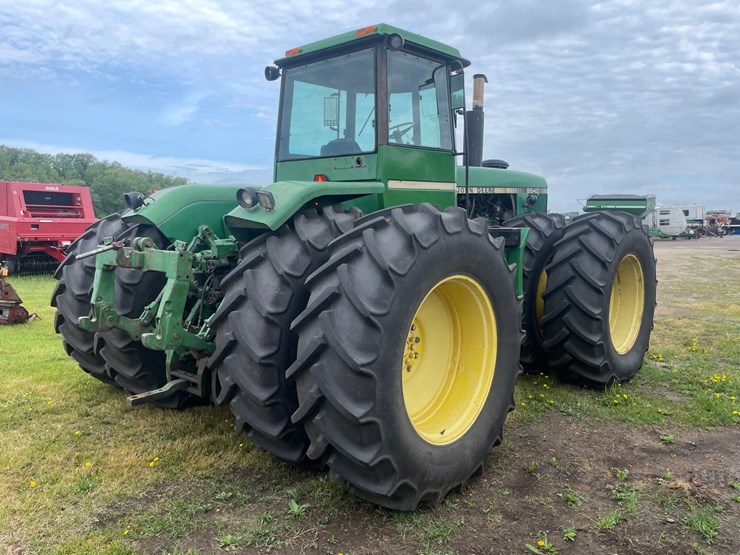 john-deere-8640-image-4