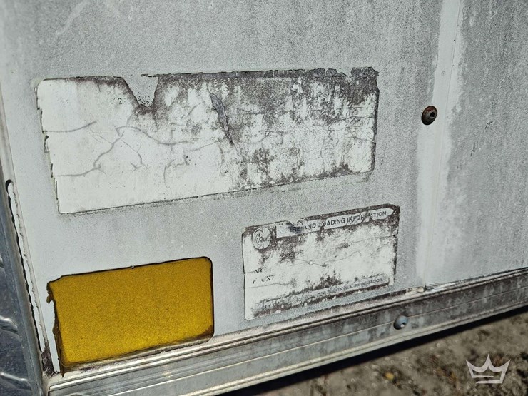 2006-12ft.-lark-s/a-enclosed-cargo-trailer-image-5