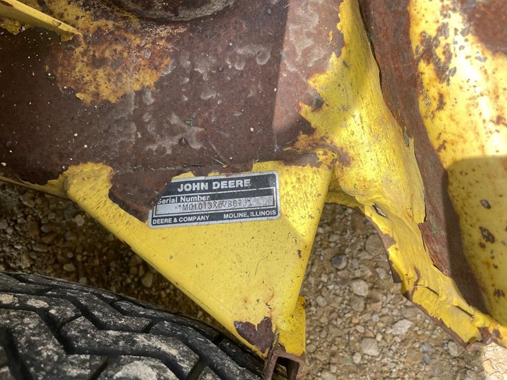 john-deere-318-image-19