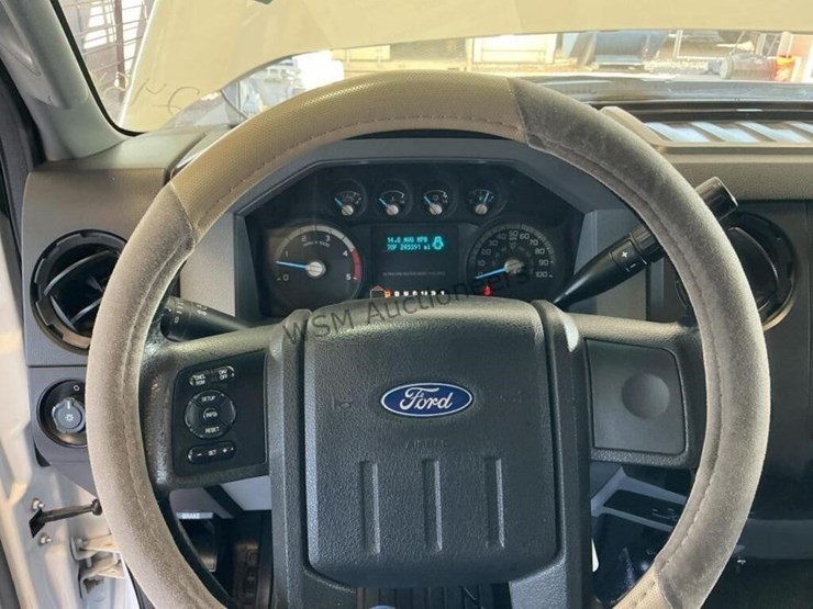 2012-ford-f350-image-17