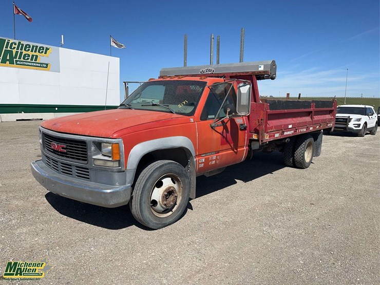 1997-gmc-sierra-3500-image-1