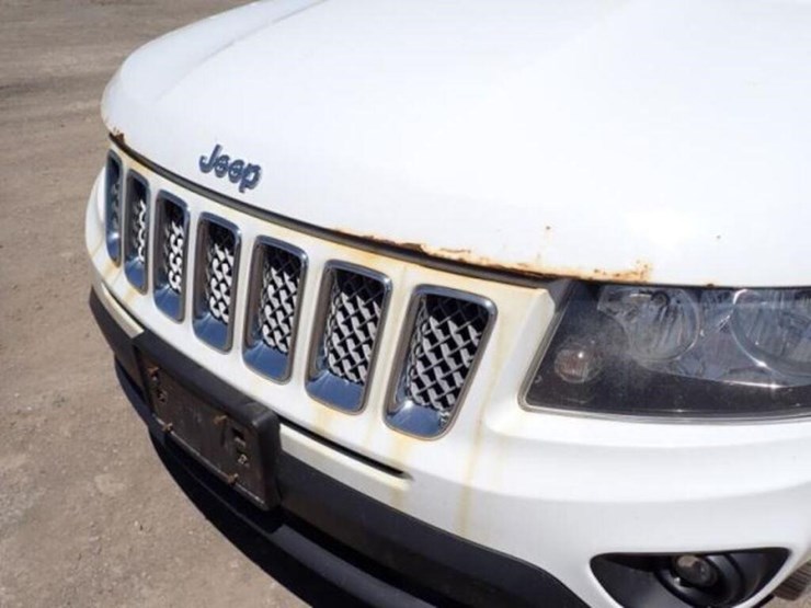 2016-jeep-compass-image-24