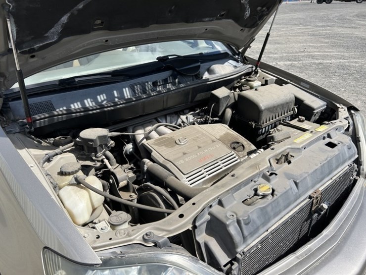 2000-lexus-rx300-image-37