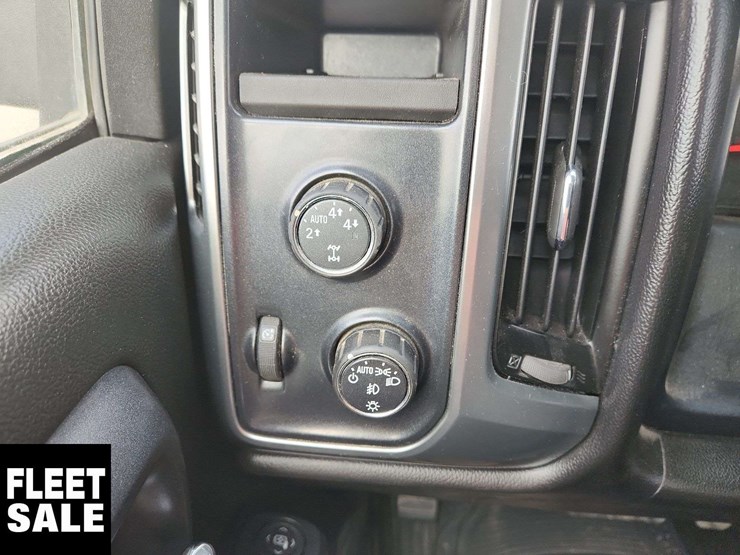 2014-chevrolet-silverado-1500-image-19