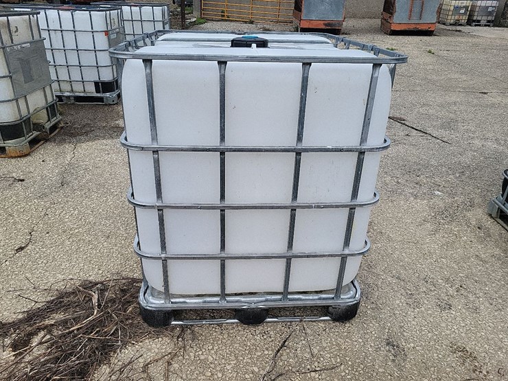 tote-w/valve---tag-#1242-image-6