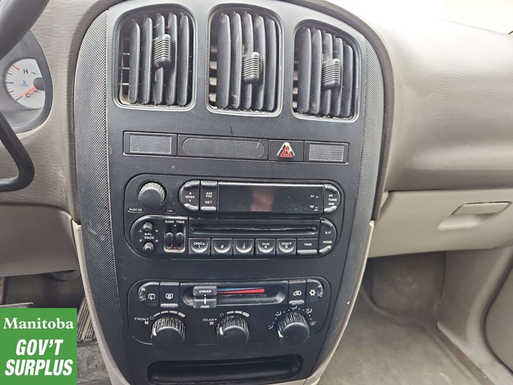 dodge-grand-caravan-image-27