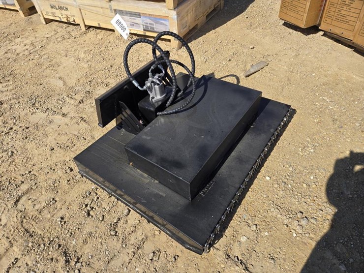 #680-•-new-sdlanch-43"-mini-skid-steer-brush-mower-image-4