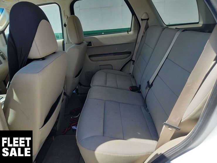2012-ford-escape-xlt-image-15