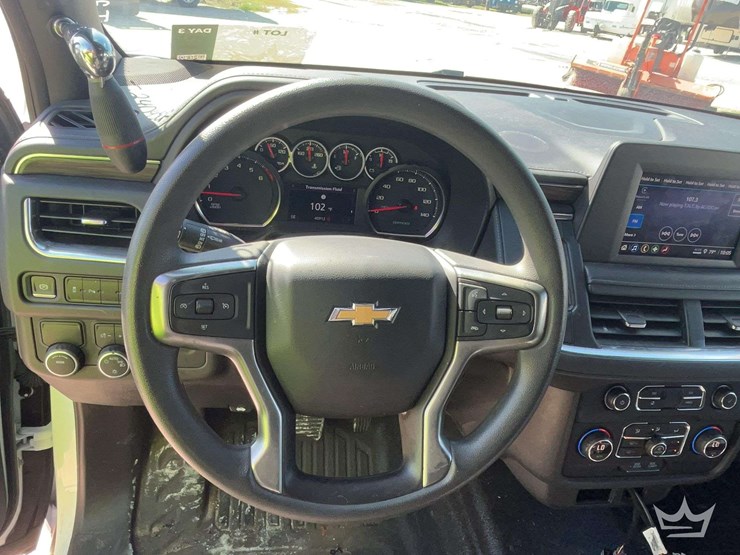 2021-chevrolet-tahoe-image-11