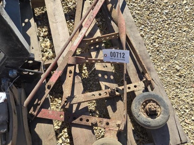 #712-•-gauge-wheels-for-new-holland-sickle-mower-image-1