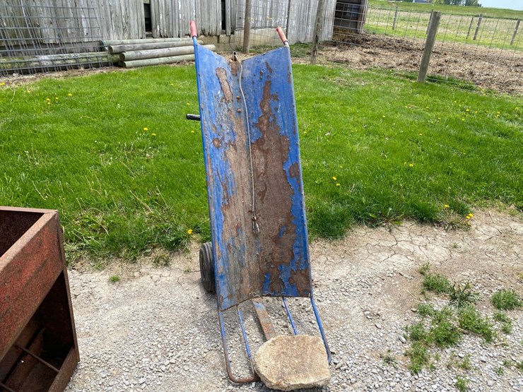 amimal-mover-with-winch-image-1