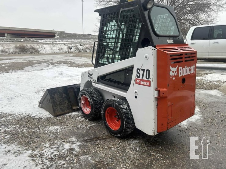 2016-bobcat-s70-image-2
