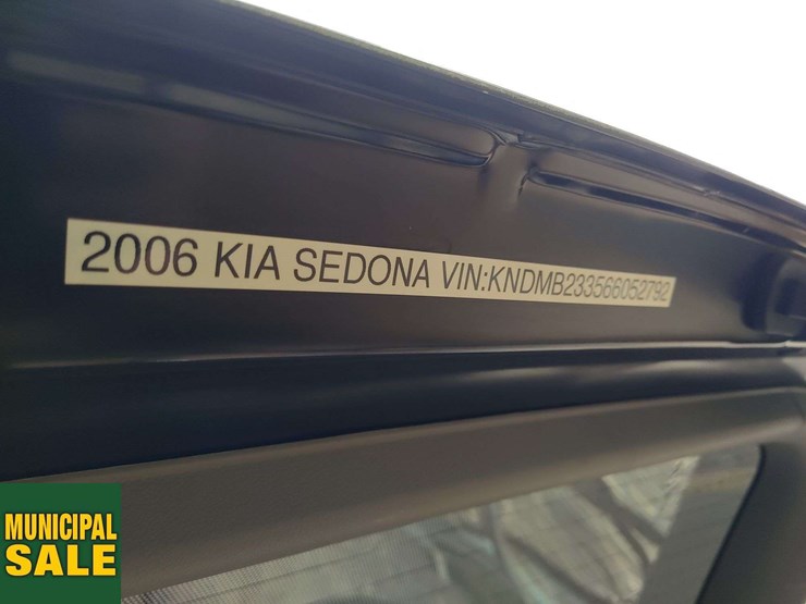 2006-kia-sedona-image-5