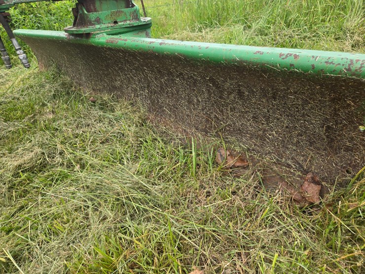 john-deere-8-image-14