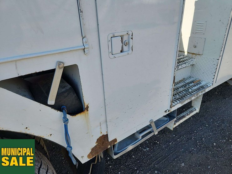 international-durastar-4300-image-57