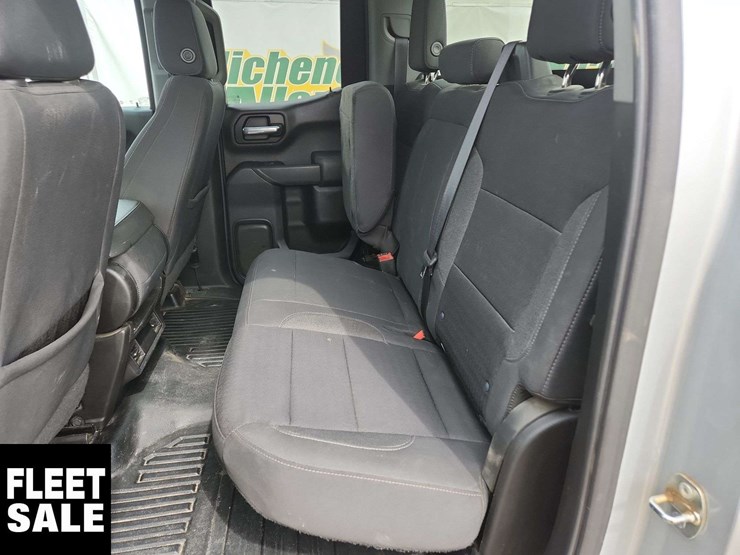 2022-chevrolet-silverado-1500-image-15