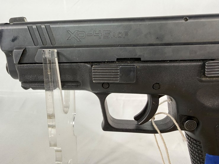 #40-•-springfield-xd-45acp-pistol-us766620-image-7