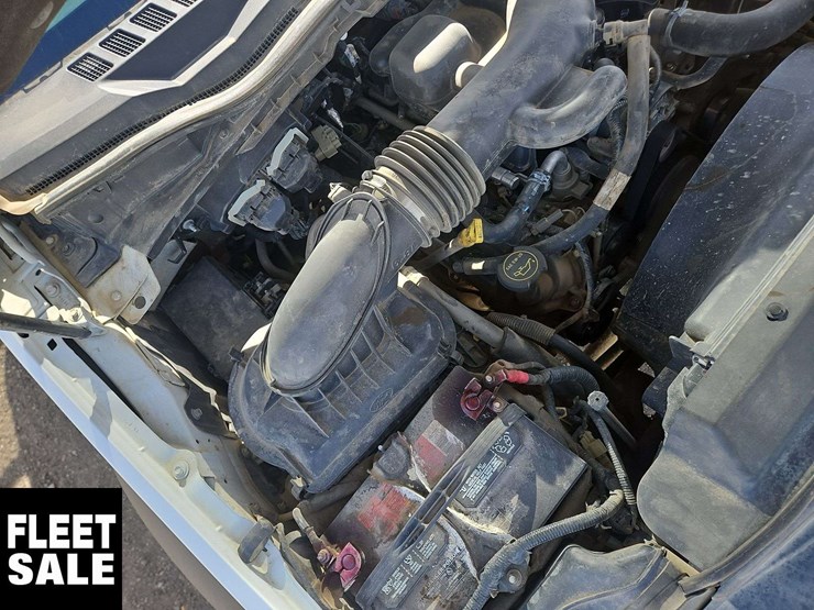 2017-ford-f550-image-27