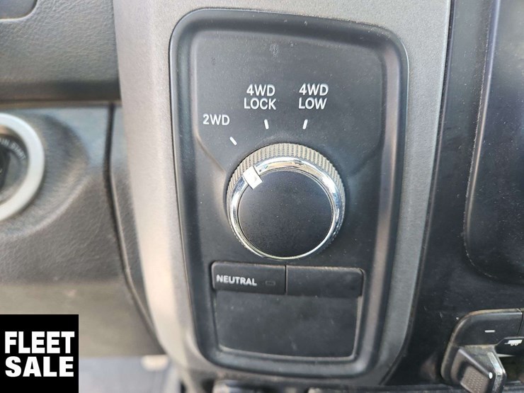 2015-dodge-1500-image-23