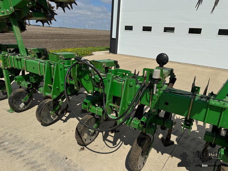 1998-john-deere-856-image-15