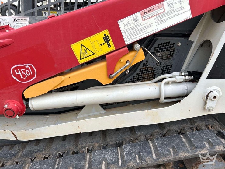 skid-steer-image-20