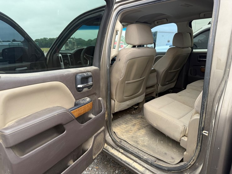 2015-gmc-1500-image-52