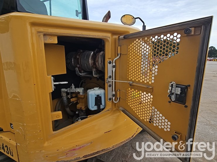 2020-caterpillar-308-image-31