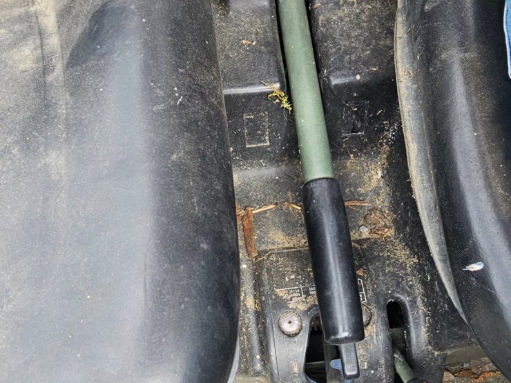 john-deere-gator-image-30