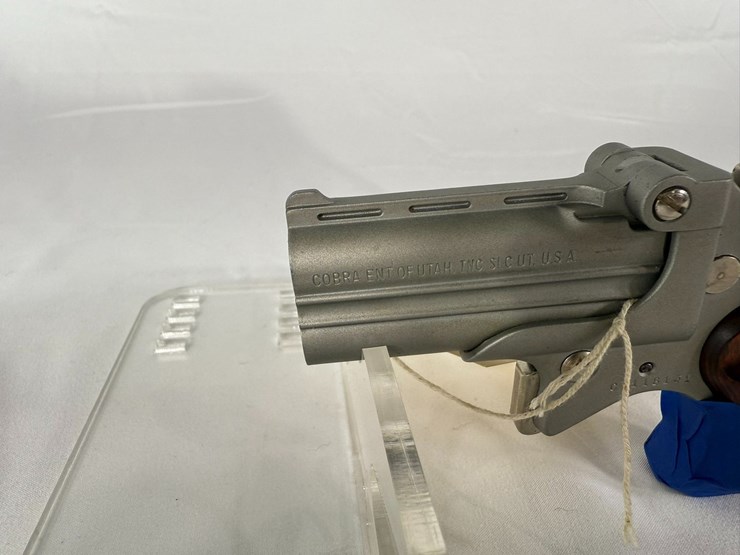 #76-•-cobra-cb38-38-special-pistol-ct118131-image-4