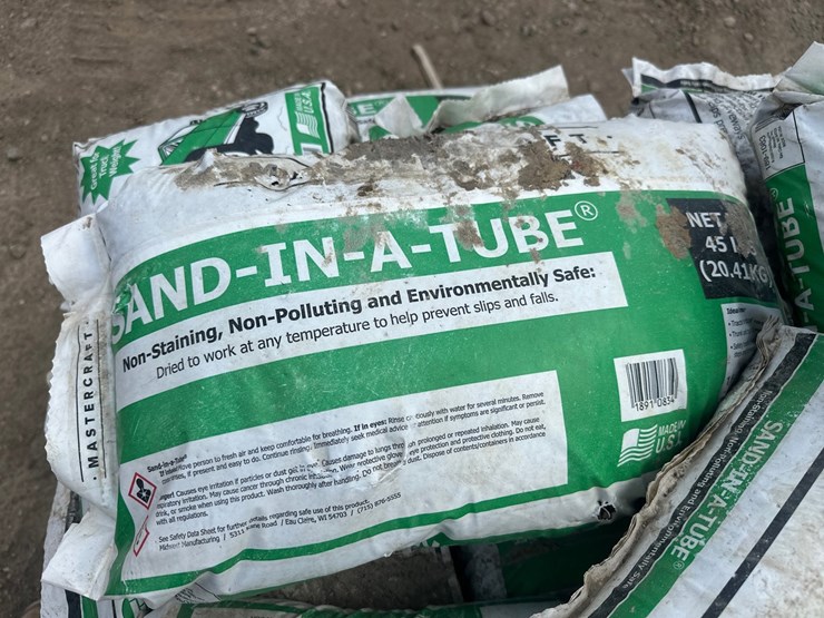 #2434-•-pallet-of-45lb-sand-bags-image-5