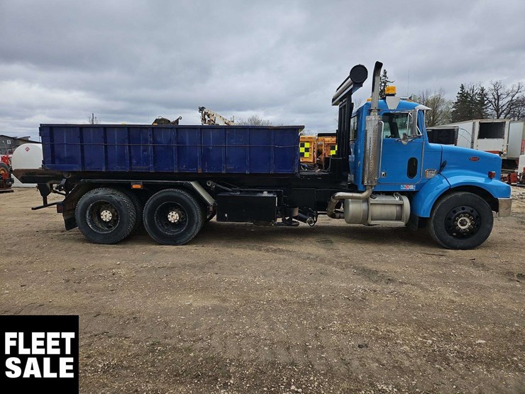 2003-peterbilt-330-image-7