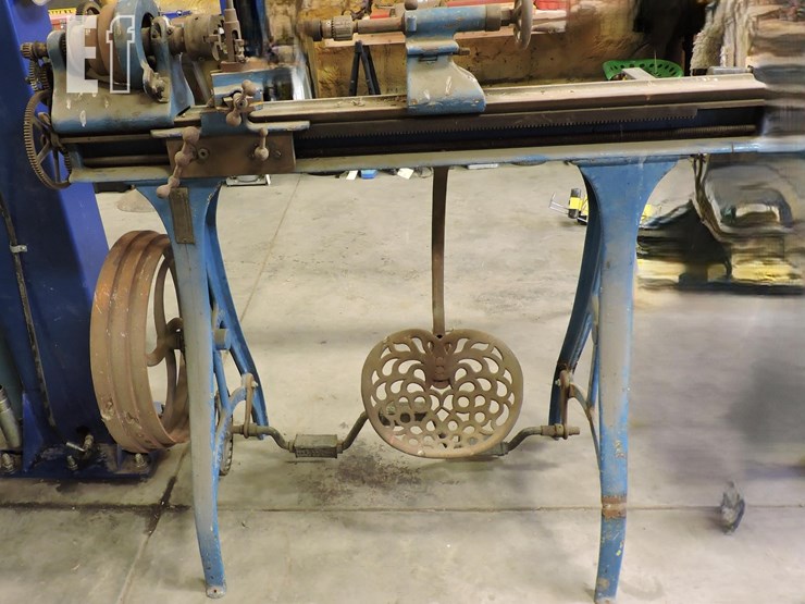 vintage,-w-f-&-barnes-treadle-lathe-image-1