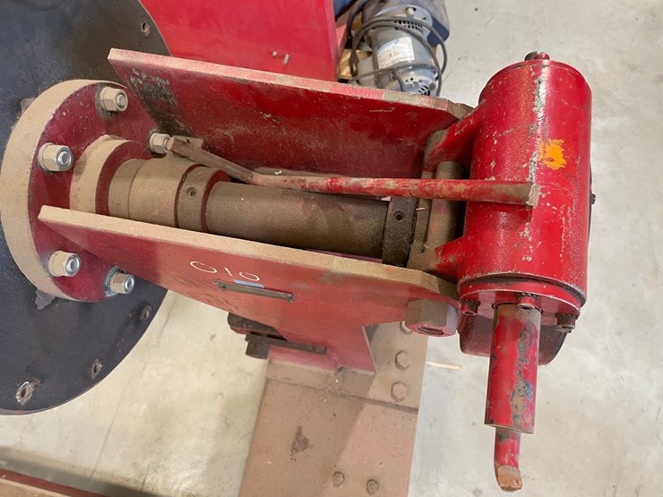 #10235-•-bacharach-rolling-engine-stand-image-6