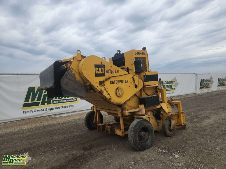 caterpillar-we-851b-image-1