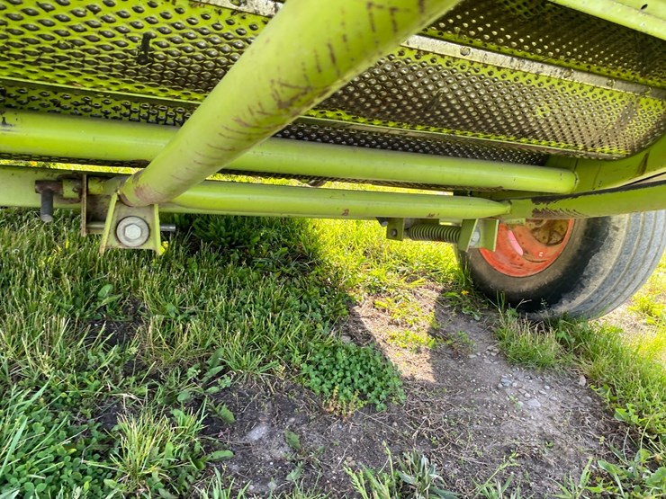 claas-rollant-66-image-24
