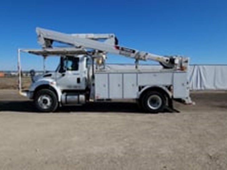 international-durastar-4300-image-5