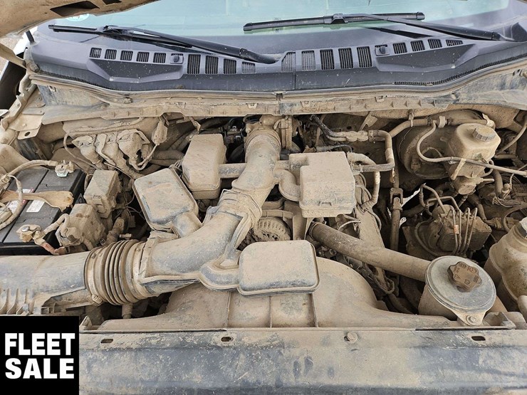 2022-ford-f350-image-37