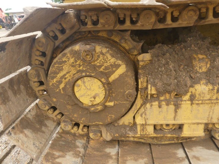 2004-caterpillar-d5g-lgp-image-10