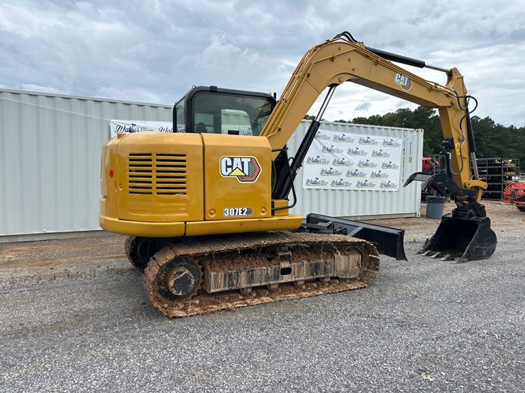 caterpillar-307e2-image-2