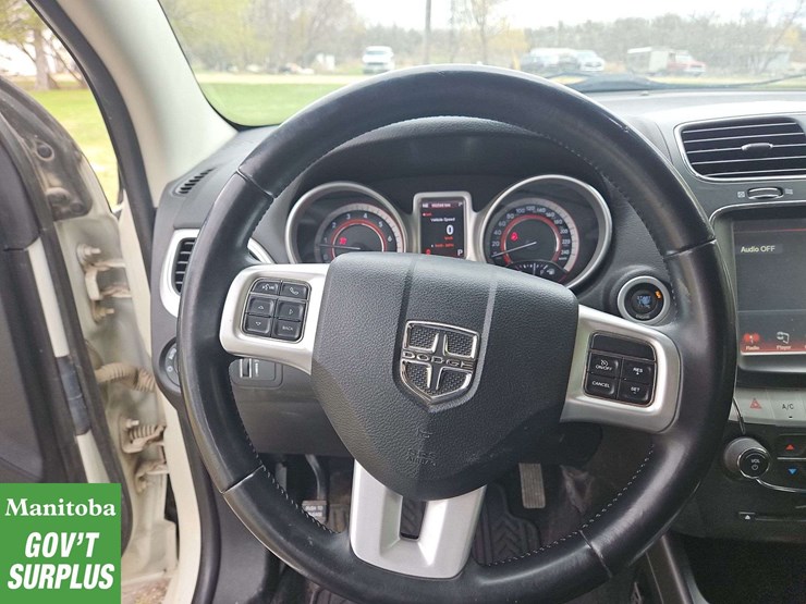 2012-dodge-journey-image-19