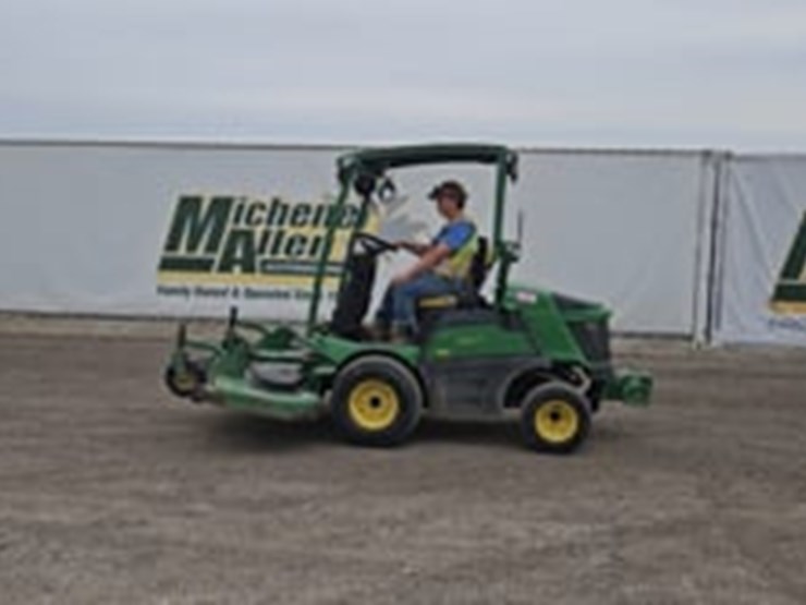 2019-john-deere-1580-image-5