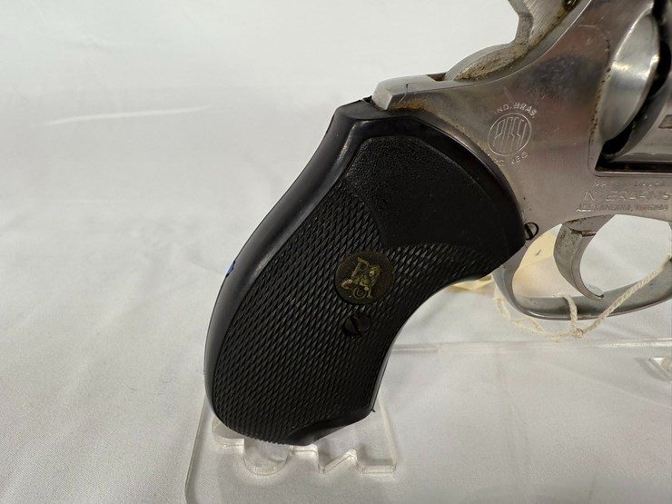#66-•-rossi-m885-38-special-revlover-w208110-image-11