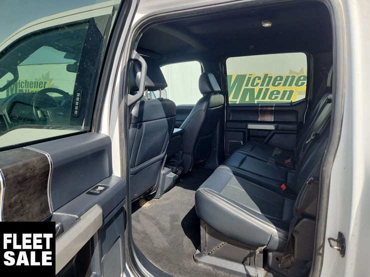 2022-ford-f250-image-23